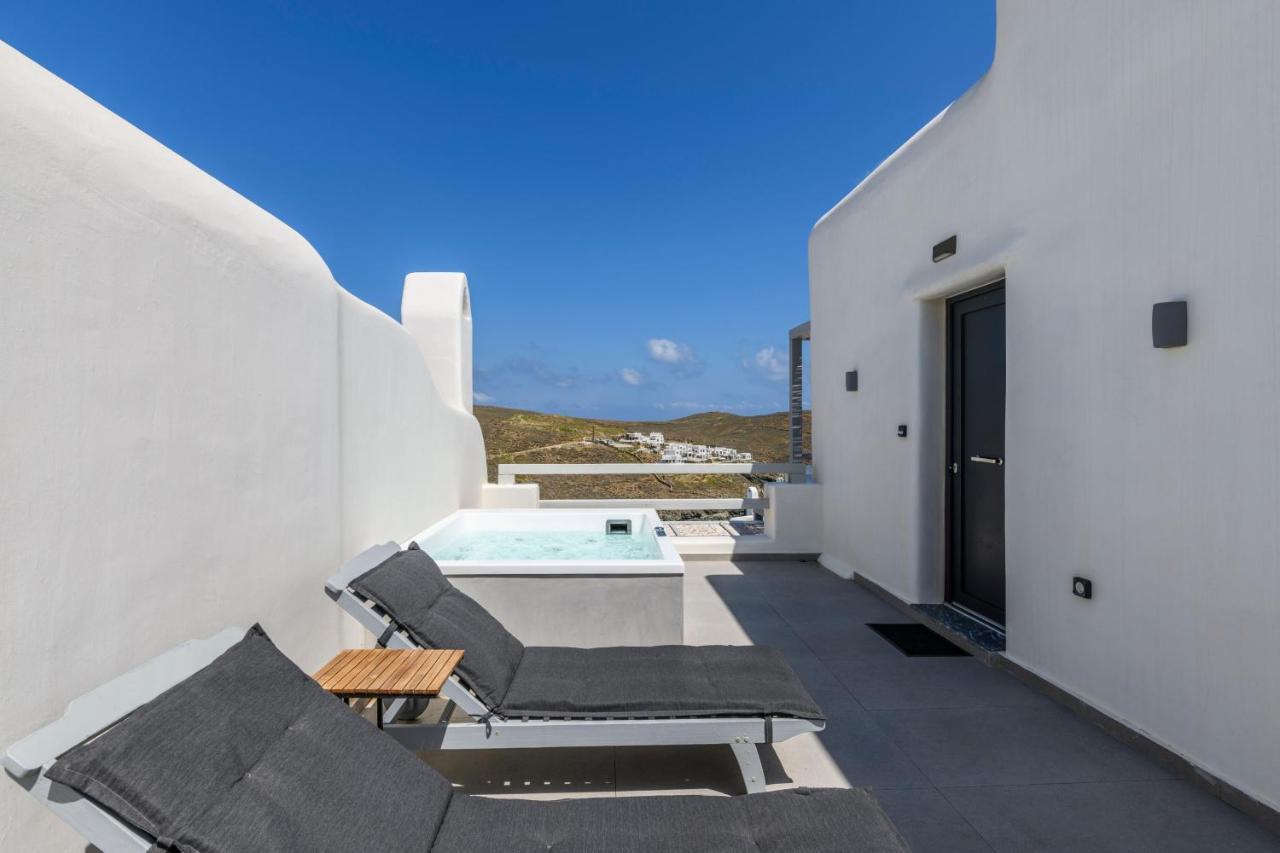 Mykonos Residence Villas & Suites Merchia Beach ภายนอก รูปภาพ