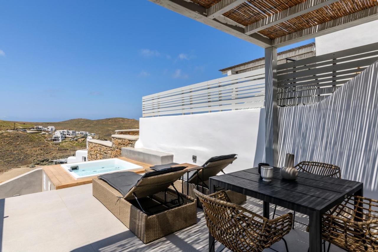 Mykonos Residence Villas & Suites Merchia Beach ภายนอก รูปภาพ