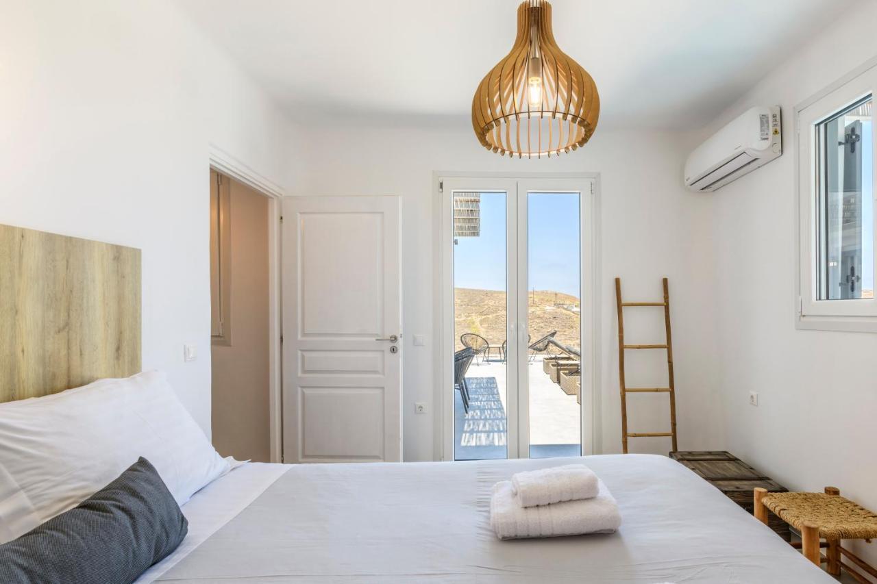 Mykonos Residence Villas & Suites Merchia Beach ภายนอก รูปภาพ